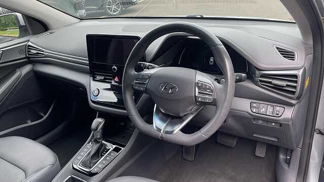 Hyundai IONIQ 1.6 h-GDi Premium SE Hatchback 5dr Petrol Hybrid DCT Euro 6 (s/s) (141 ps) Silver