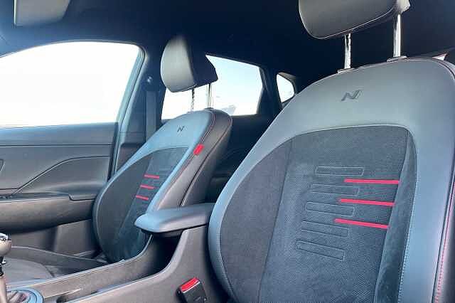 Hyundai KONA 1.6 T Gdi N Line S Suv 5dr Petrol Manual Euro 6 (s/s) (138 Ps) Abyss Black