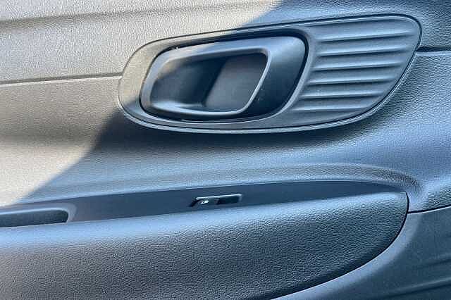 Hyundai I20 1.0 T Gdi Mhev Se Connect Hatchback 5dr Petrol Hybrid Dct Euro 6 (s/s) (100 Ps) Mangrove Green