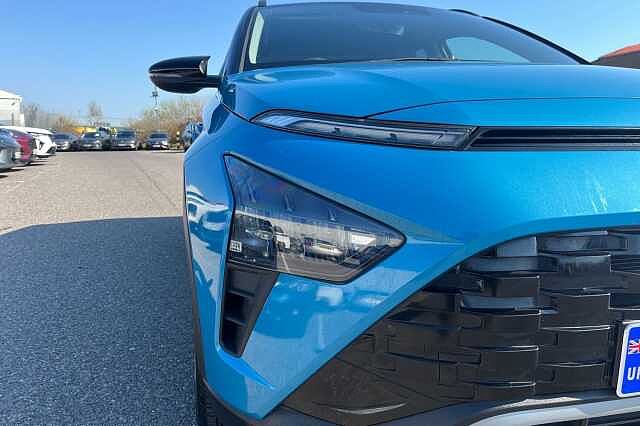 Hyundai BAYON 1.0 T Gdi Mhev Ultimate Suv 5dr Petrol Hybrid Manual Euro 6 (s/s) (100 Ps) Aqua Turquoise/Black Roof