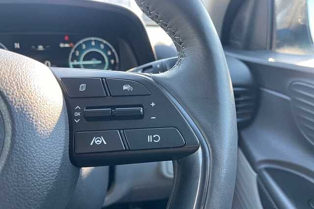 Hyundai BAYON 1.0 T Gdi Mhev Ultimate Suv 5dr Petrol Hybrid Manual Euro 6 (s/s) (100 Ps) Aqua Turquoise/Black Roof