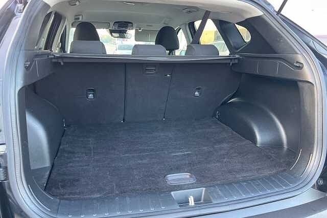 Hyundai TUCSON 1.6 T Gdi Mhev Se Connect Suv 5dr Petrol Hybrid Dct Euro 6 (s/s) (150 Ps) Phantom Black