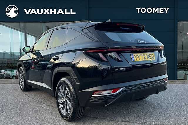 Hyundai TUCSON 1.6 T Gdi Mhev Se Connect Suv 5dr Petrol Hybrid Dct Euro 6 (s/s) (150 Ps) Phantom Black