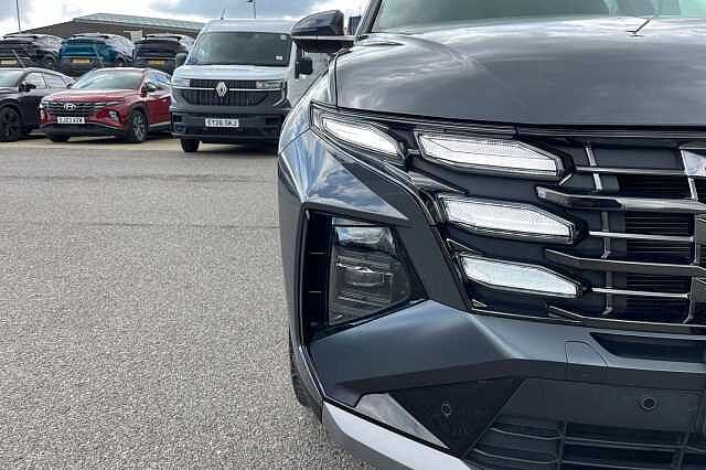 Hyundai TUCSON 1.6 T Gdi Ultimate Suv 5dr Petrol Hybrid Auto Euro 6 (s/s) (215 Ps) Pearl - Ecotronic Grey