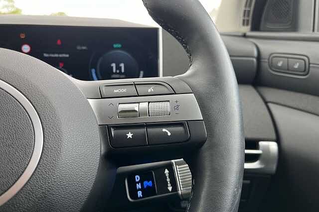Hyundai TUCSON 1.6 T Gdi Ultimate Suv 5dr Petrol Hybrid Auto Euro 6 (s/s) (215 Ps) Pearl - Ecotronic Grey