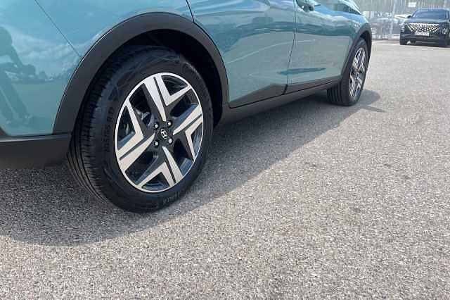 Hyundai BAYON 1.0 T Gdi Mhev Ultimate Suv 5dr Petrol Hybrid Dct Euro 6 (s/s) (100 Ps) Green