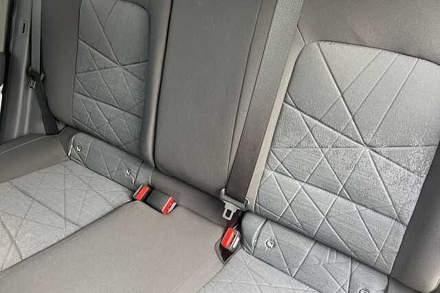 Hyundai BAYON 1.0 T Gdi Mhev Ultimate Suv 5dr Petrol Hybrid Dct Euro 6 (s/s) (100 Ps) Green