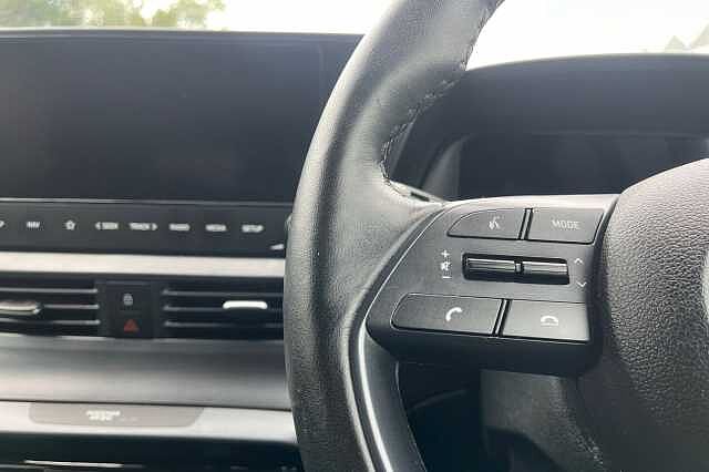 Hyundai I20 1.0 T Gdi Mhev Premium Hatchback 5dr Petrol Hybrid Dct Euro 6 (s/s) (100 Ps) Black