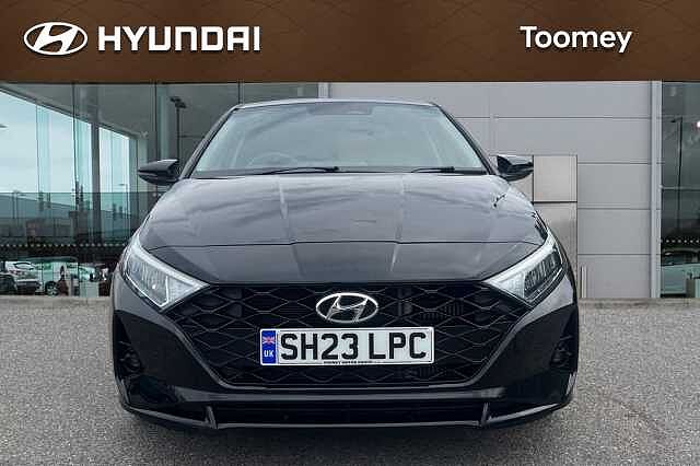 Hyundai I20 1.0 T Gdi Mhev Premium Hatchback 5dr Petrol Hybrid Dct Euro 6 (s/s) (100 Ps) Black