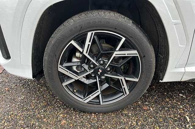 Hyundai TUCSON 1.6T HYBRID N LINE 5DR AUTO