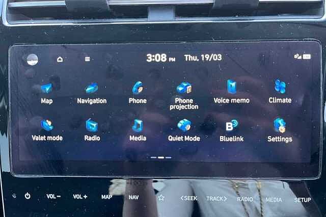 Hyundai TUCSON 1.6 TGDI 48V MHD PREMIUM 5DR 2WD DCT SUNSET RED