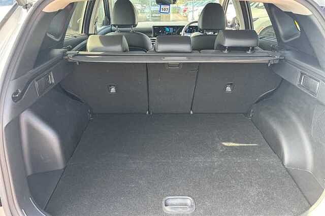 Hyundai TUCSON 1.6T PLUG-IN HYBRID ULTIMATE 5DR 4WD AUTO SHIMMERING SILVER