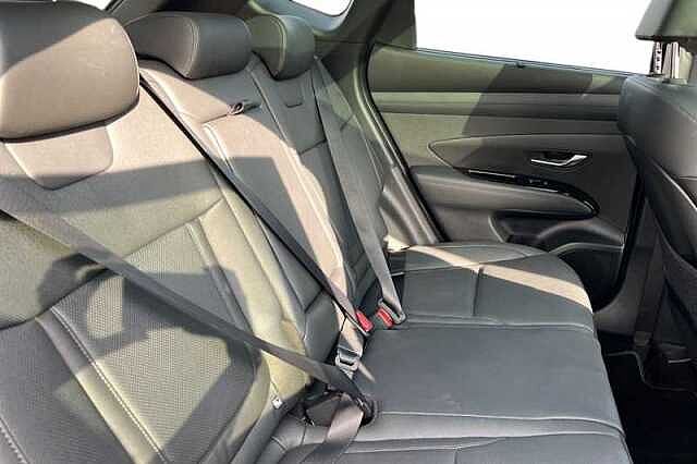 Hyundai TUCSON 1.6T HYBRID ULTIMATE 5DR AUTO SERENITY WHITE