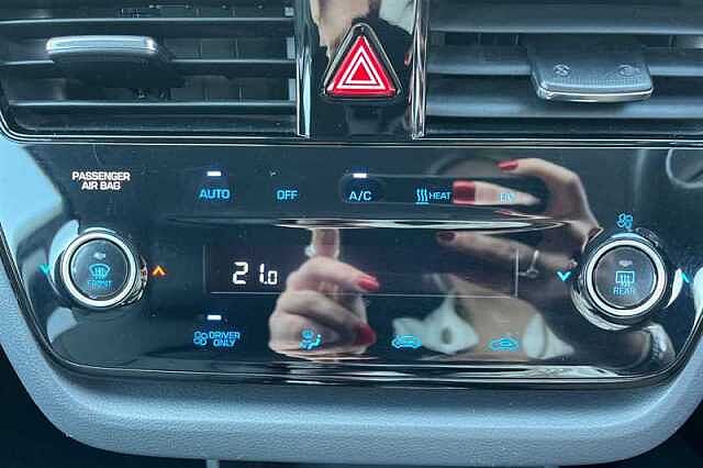 Hyundai IONIQ 100KW PREMIUM SE 38KWH 5DR AUTO