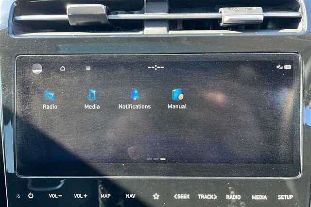 Hyundai TUCSON 1.6 TGDI HYBRID 230 ULTIMATE 5DR 2WD AUTO SHIMMERING SILVER