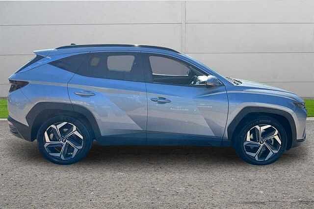Hyundai TUCSON 1.6 TGDI HYBRID 230 ULTIMATE 5DR 2WD AUTO SHIMMERING SILVER