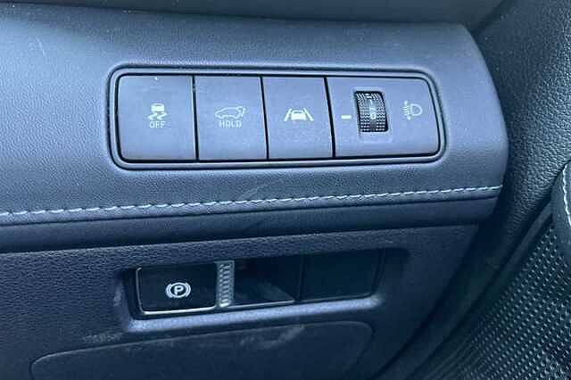 Hyundai SANTA FE 1.6 TGDI HYBRID PREMIUM 5DR AUTO ABYSS BLACK