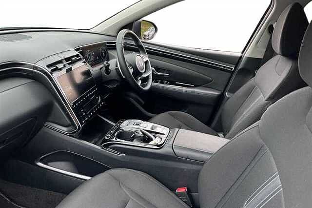 Hyundai TUCSON 1.6 TGDI HYBRID 230 PREMIUM 5DR 2WD AUTO SHIMMERING SILVER