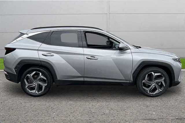 Hyundai TUCSON 1.6 TGDI HYBRID 230 PREMIUM 5DR 2WD AUTO SHIMMERING SILVER