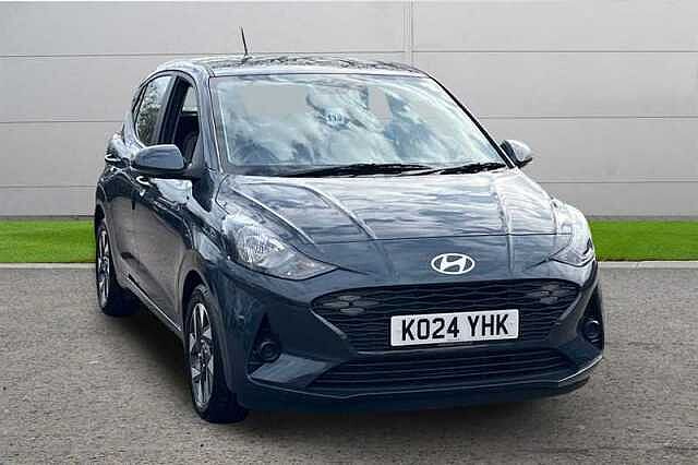 1.0 [63] ADVANCE 5DR [NAV]