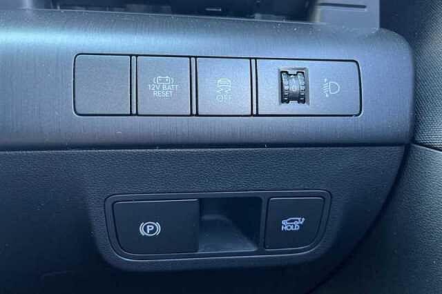 Hyundai KONA 1.6 HYBRID 129 N LINE 5DR DCT Abyss Black