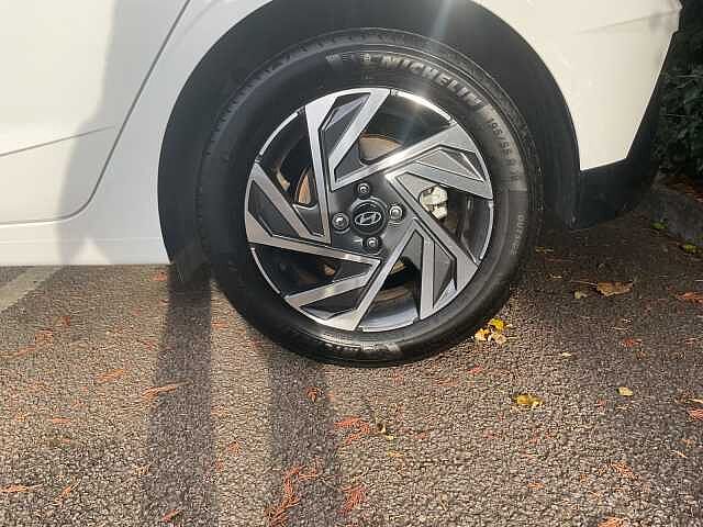 Hyundai i20 1.0T GDi Advance 5dr