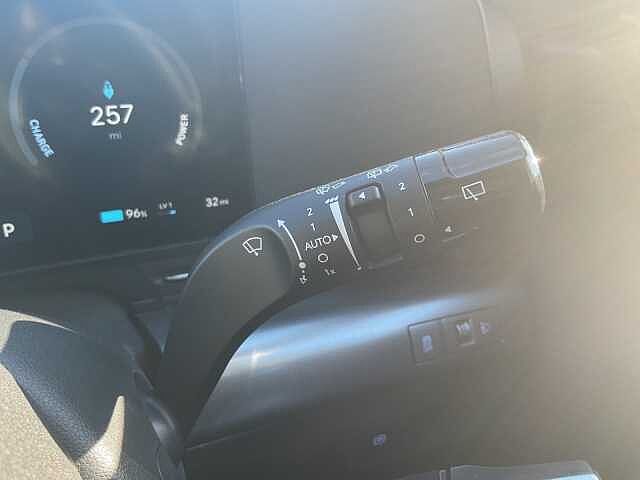 Hyundai Kona 160kW Advance 65kWh 5dr Auto