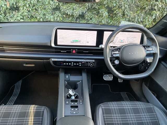 Hyundai Ioniq 6 239kW First Edition 77kWh 4dr AWD Auto