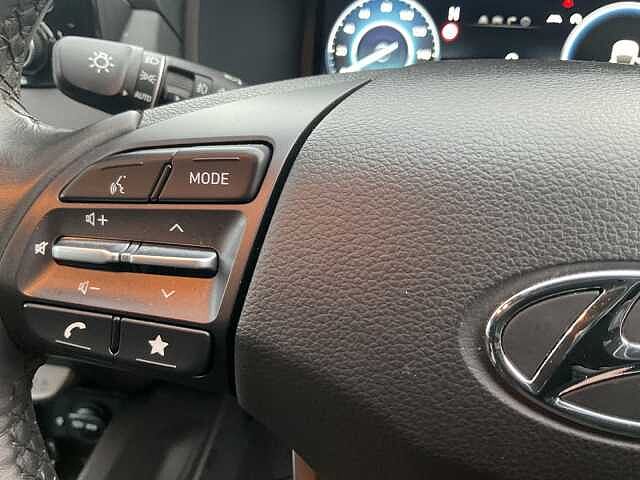 Hyundai Kona 1.0 TGDi 48V MHEV Premium 5dr