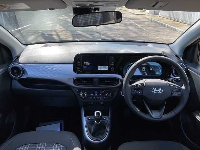 Hyundai i10 1.2 [79] Premium 5dr [Nav]