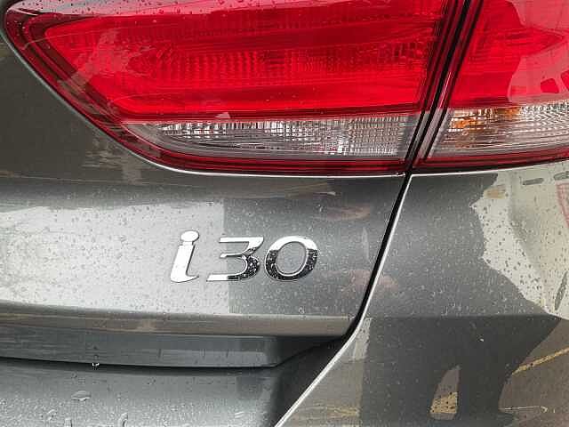 Hyundai i30 1.0T GDi SE Connect 5dr DCT