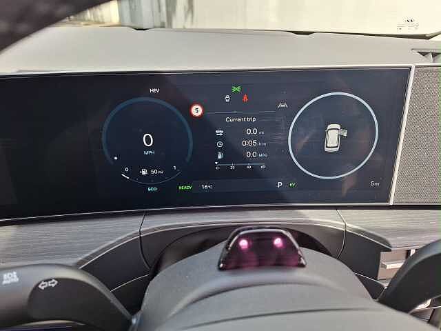 Hyundai SANTA FE 1.6 TGDi Plug-in Hybrid Premium 5dr 4WD Auto Abyss Black
