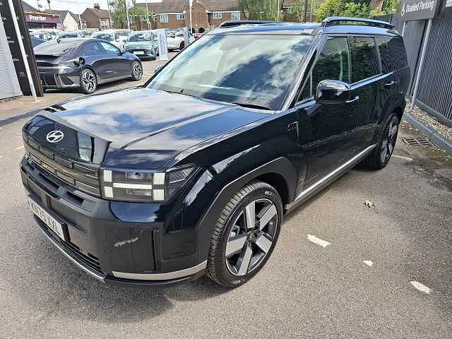 Hyundai SANTA FE 1.6 TGDi Plug-in Hybrid Premium 5dr 4WD Auto Abyss Black