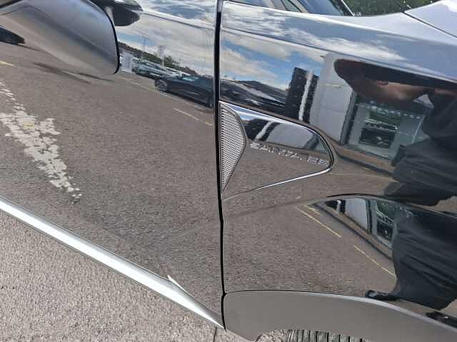 Hyundai SANTA FE 1.6 TGDi Plug-in Hybrid Premium 5dr 4WD Auto Abyss Black