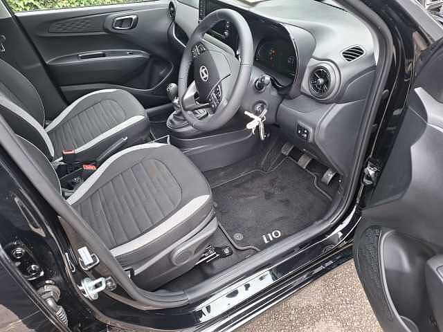 Hyundai I10 1.0 [63] Advance 5dr [Nav] Phantom Black