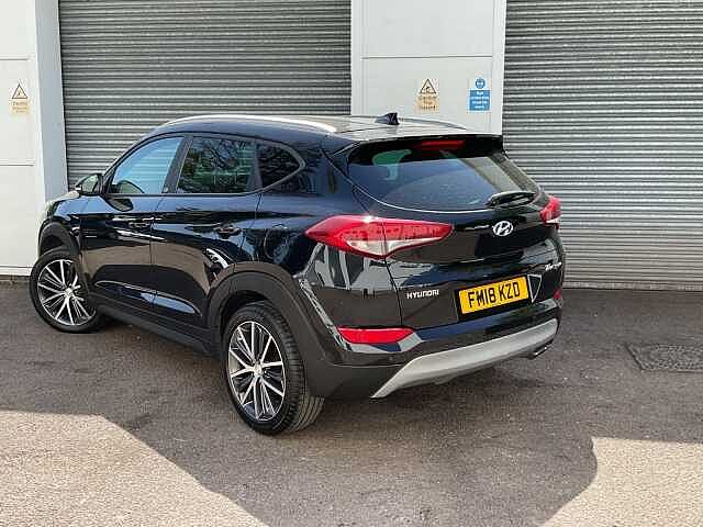 Hyundai TUCSON 1.6 TGDi Go SE 5dr 2WD DCT Phantom Black