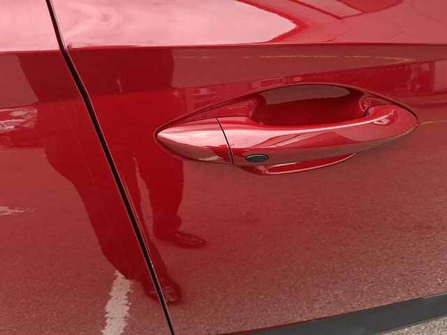 Hyundai TUCSON 1.6 TGDi Hybrid 230 Premium 5dr 2WD Auto Red