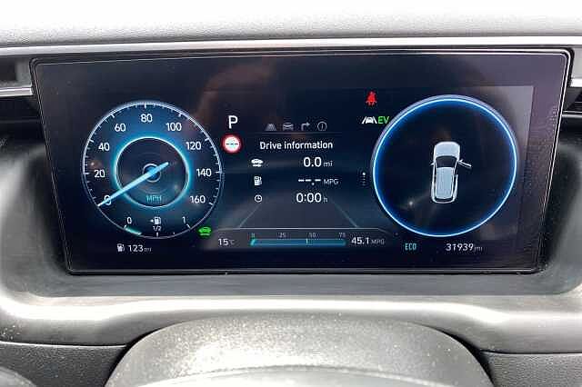 Hyundai TUCSON 1.6 TGDi Hybrid 230 Premium 5dr 2WD Auto Serenity White