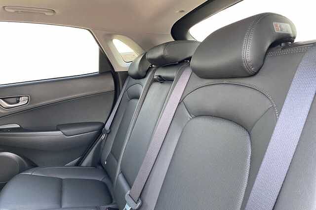Hyundai KONA 1.6 GDi Hybrid Ultimate 5dr DCT
