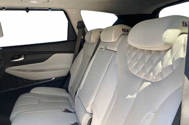 Hyundai SANTA FE 1.6 TGDi Hybrid Ultimate 5dr 4WD Auto