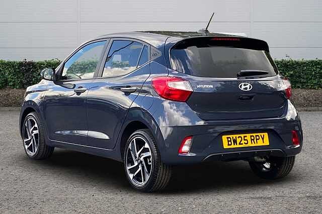 Hyundai i10 1.0 [63] Premium 5dr [Nav]