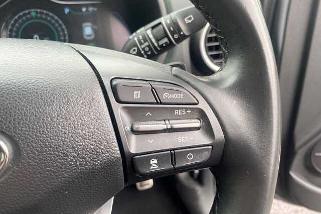Hyundai KONA 150kW Premium 64kWh 5dr Auto