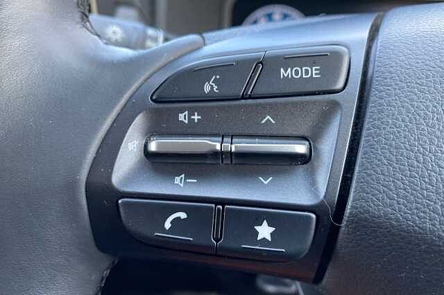 Hyundai KONA 1.6 GDi Hybrid Premium 5dr DCT