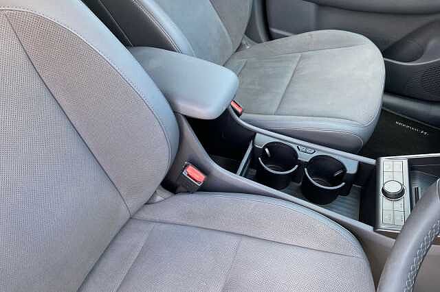 Hyundai KONA 160kW Ultimate 65kWh 5dr Auto Platinum Silver