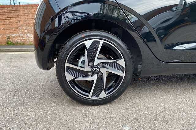 Hyundai i10 1.0 [63] Premium 5dr [Nav]