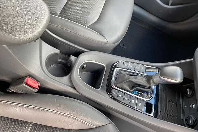 Hyundai IONIQ 1.6 GDi Hybrid Premium SE 5dr DCT