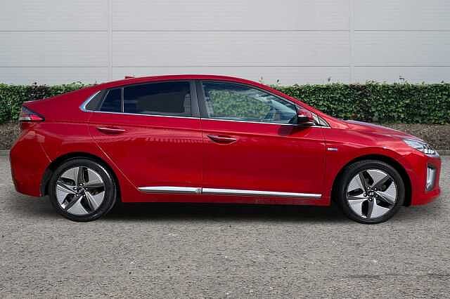 Hyundai IONIQ 1.6 GDi Hybrid Premium SE 5dr DCT