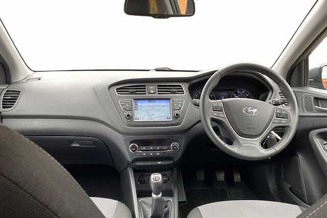 Hyundai i20 1.2 MPi Premium Nav 5dr