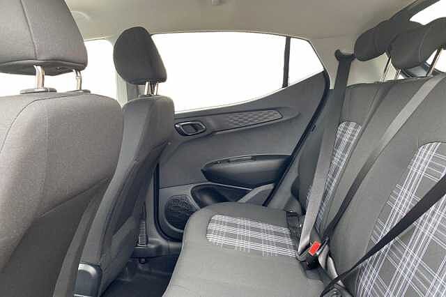 Hyundai i10 1.2 [79] Premium 5dr [Nav]