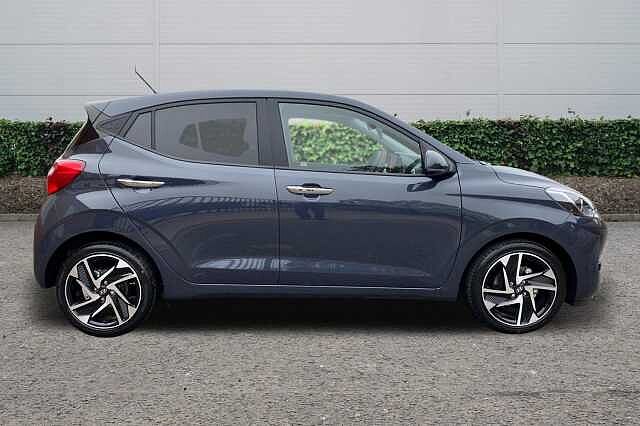 Hyundai i10 1.2 [79] Premium 5dr [Nav]